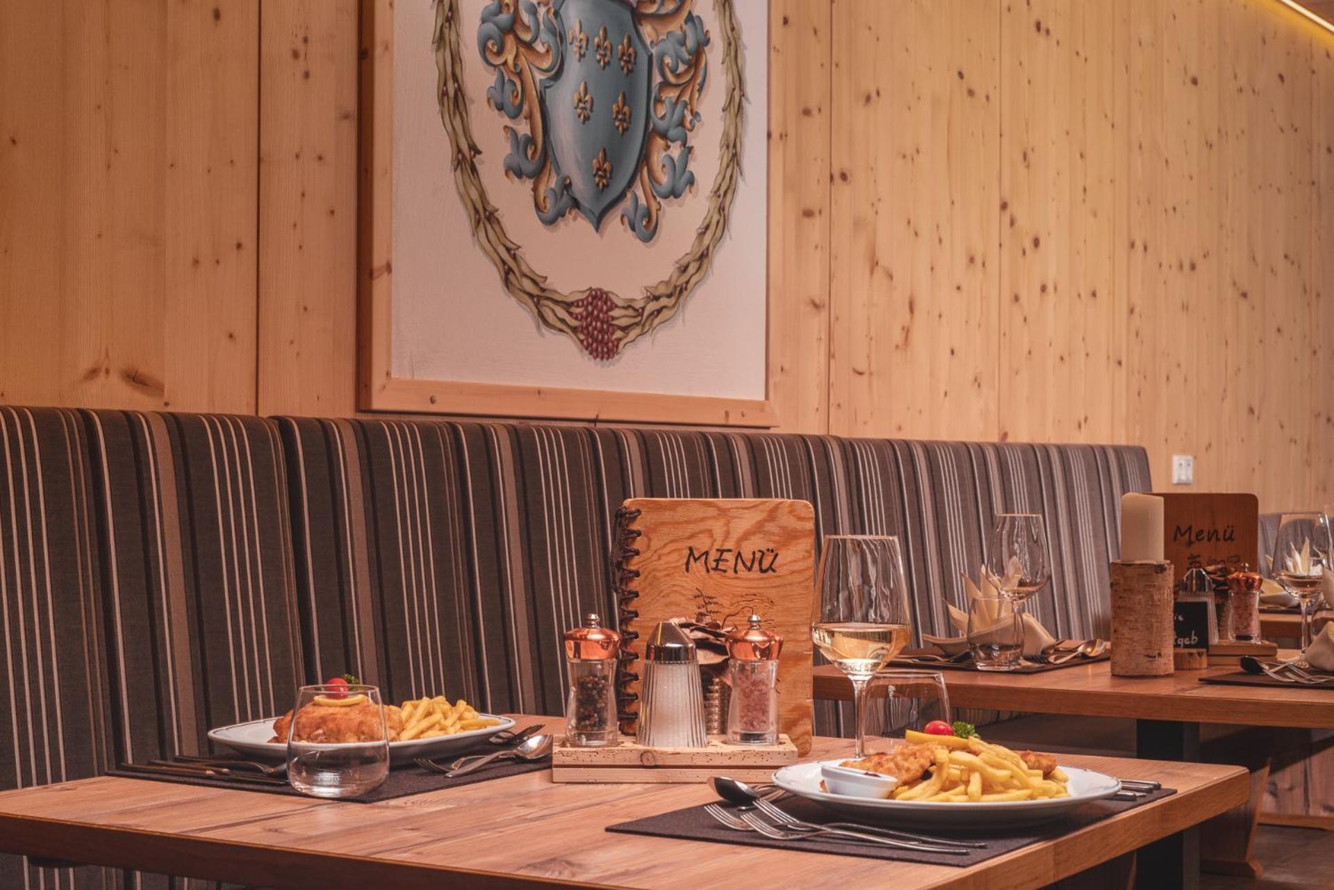 Der Paternwirt Hotel Maria Luggau Ngoại thất bức ảnh