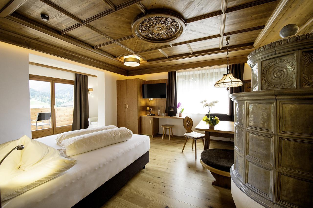 Der Paternwirt Hotel Maria Luggau Ngoại thất bức ảnh